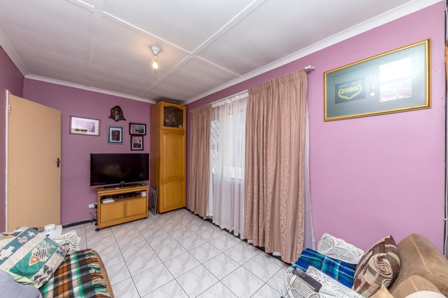 4 Bedroom Property for Sale in Athlone Western Cape